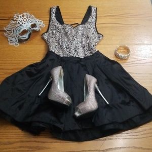 Trixxi Formal Dress